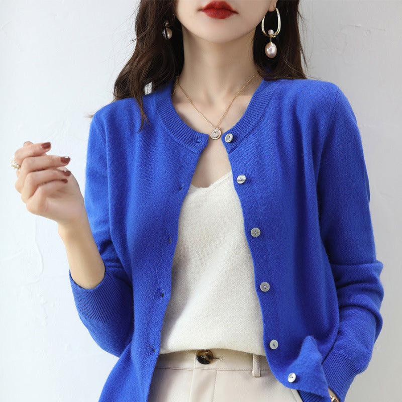Cardigan Court Femme Chic en Maille