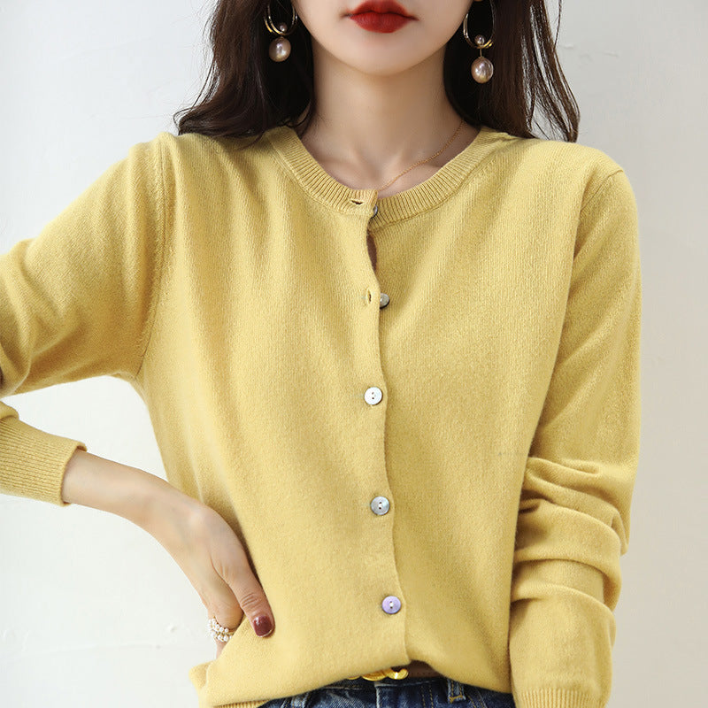 Cardigan Court Femme Chic en Maille