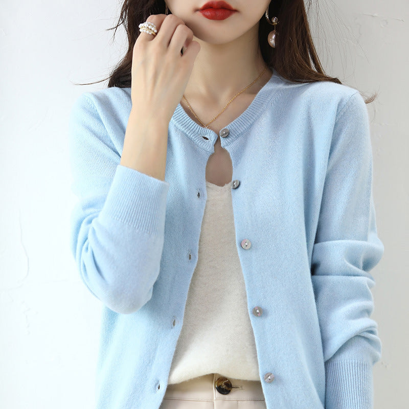 Cardigan Court Femme Chic en Maille