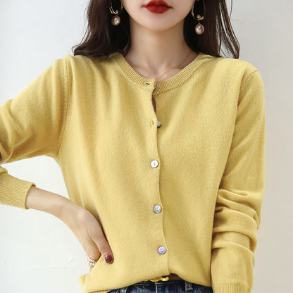 Cardigan Court Femme Chic en Maille