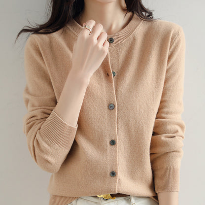 Cardigan Court Femme Chic en Maille